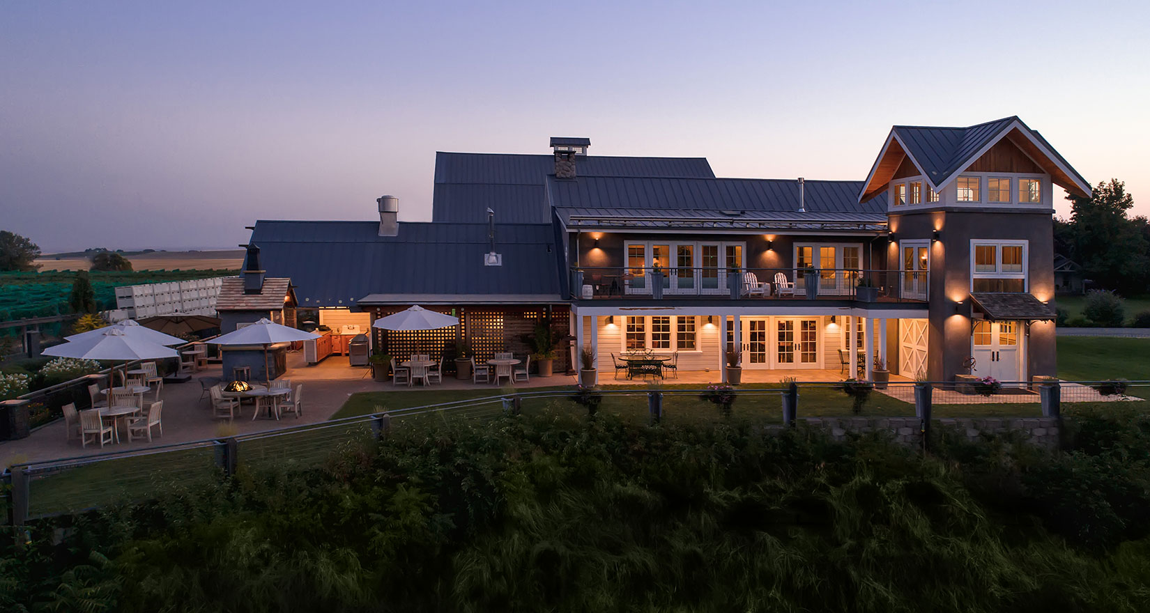 Abeja Winery at night