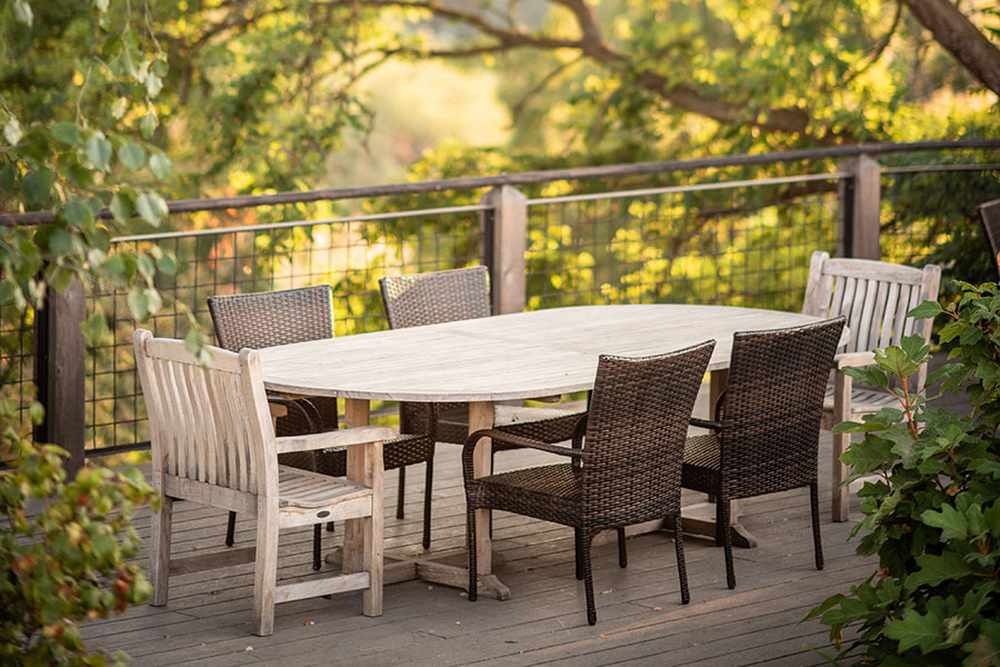 Vineyard garden table
